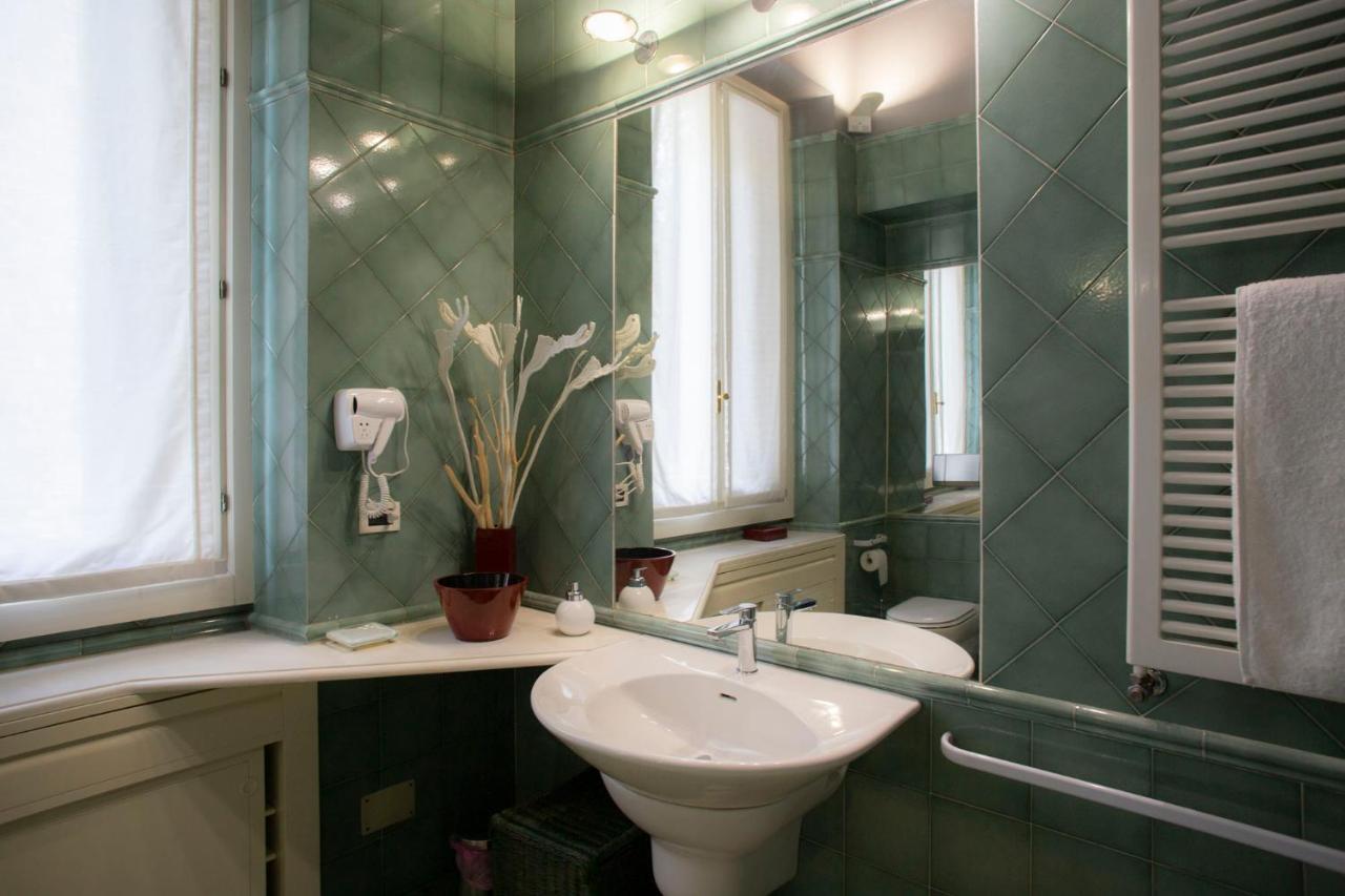 N 10, Luxury Turijn Buitenkant foto